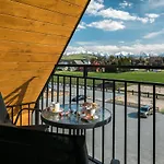 L13 Premium, Widok Na Tatry, 2 Balkony, Basen, Sauna, Bawialnia, Osrodek Sun And Snow